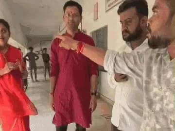 🚨 ब्रेकिंग न्यूज़ 🚨  दल्लीराजहरा ITI में शिक्षक पर पांच छात्रों से मारपीट का आरोप, 3 धाराओं में FIR