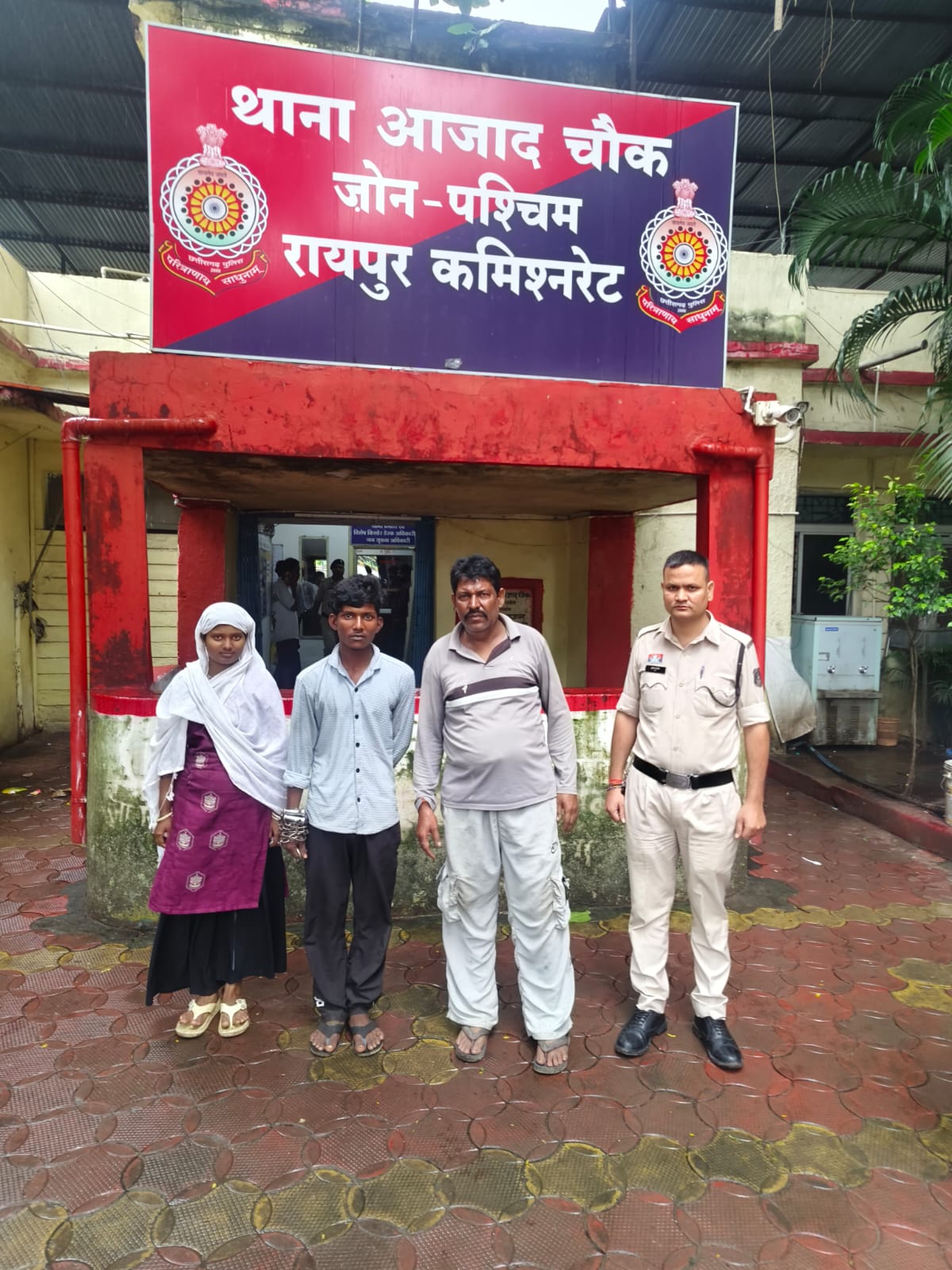 *सिग्नल खंभों एवं जंक्शन में लगे ITMS कैमरा व पावर केबल चोरी करने वाले 03 आरोपी गिरफ्तार।*